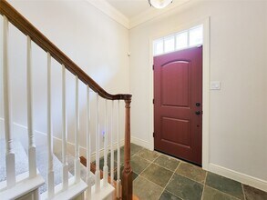 2911 Clinton Dr in Houston, TX - Building Photo - Building Photo