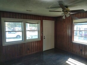 304 Old Shaw Rd in Fayetteville, NC - Building Photo - Building Photo