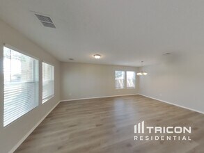 508 Oriel Cir in Crowley, TX - Building Photo - Building Photo