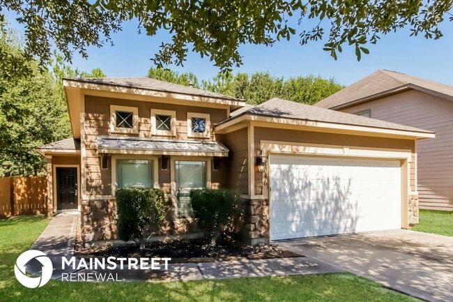 2046 Lost Pine Ct in Conroe, TX - Building Photo - Building Photo