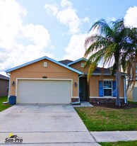 5346 Peach Blossom Blvd in Port Orange, FL - Building Photo