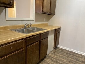 282 Tinker Hill Cv, Unit D in Jackson, TN - Building Photo - Building Photo