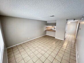 5147 Greene Ln in Las Vegas, NV - Building Photo - Building Photo