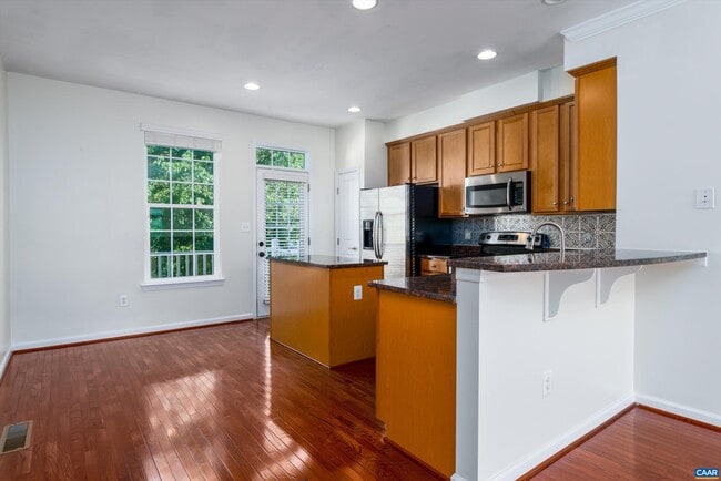 2192 Silkwood Ct in Charlottesville, VA - Building Photo - Building Photo