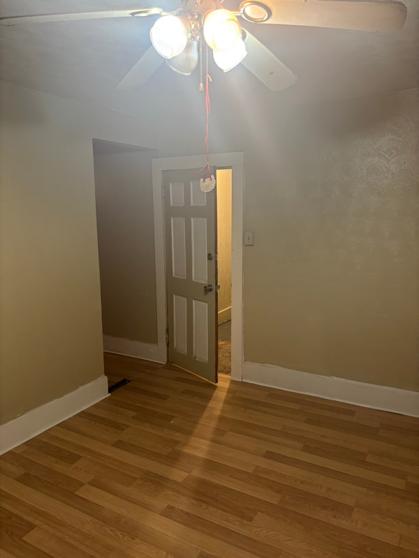 1691 N Edward St, Unit apt 2 in Decatur, IL - Building Photo - Building Photo