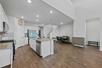 314 Apache Plum Dr in Niederwald, TX - Building Photo - Building Photo