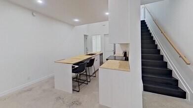 44 Chippewa Ave in Ottawa, ON - Building Photo - Building Photo