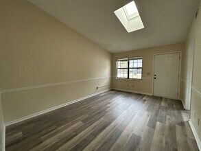 737 Sharon St in Hinesville, GA - Building Photo - Building Photo