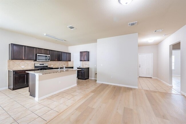 1605 Atlas Rd in Cedar Park, TX - Building Photo - Building Photo