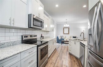 43 Allendale Dr in Bella Vista, AR - Building Photo - Building Photo