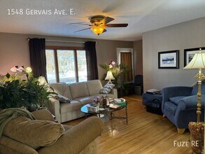 1548 Gervais Ave E in Maplewood, MN - Building Photo - Building Photo