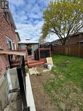 87 Large Crescent in Ajax, ON - Building Photo - Building Photo