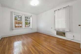 181 Park Ave in Williston Park, NY - Building Photo - Building Photo