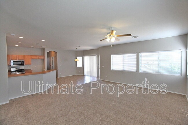 7706 W Sands Dr in Peoria, AZ - Building Photo - Building Photo