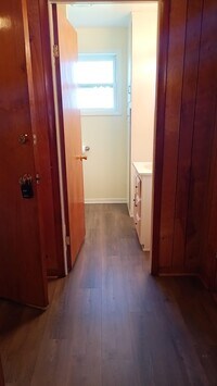 7840 Tuttle Rd photo'