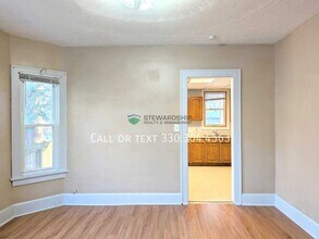 1410 16th St NW in Canton, OH - Building Photo - Building Photo