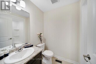 328 Julia Dr in Welland, ON - Building Photo - Building Photo