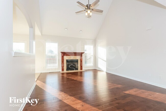 3481 Sikorsky Ln in Clarksville, TN - Foto de edificio - Building Photo