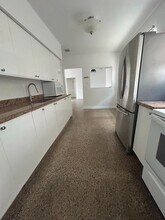 60 W 12th St in Hialeah, FL - Building Photo - Building Photo