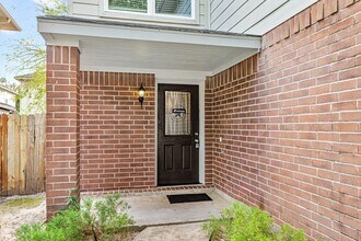 11843 Sunny Stream Dr in Tomball, TX - Building Photo - Building Photo