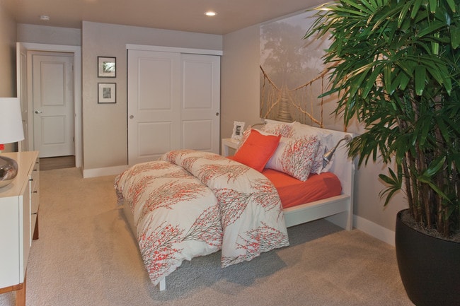 Pineridge in Mill Valley, CA - Building Photo - Building Photo