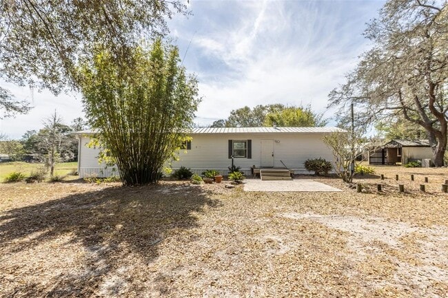 1824 Marion County Rd in Weirsdale, FL - Building Photo - Building Photo