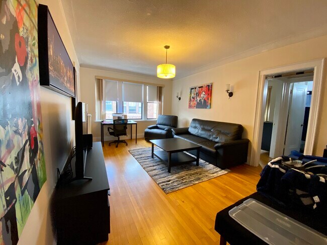 137 Englewood Ave, Unit 42, Unit 42