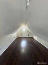 105 Pearl Pl in Perth Amboy, NJ - Foto de edificio - Building Photo