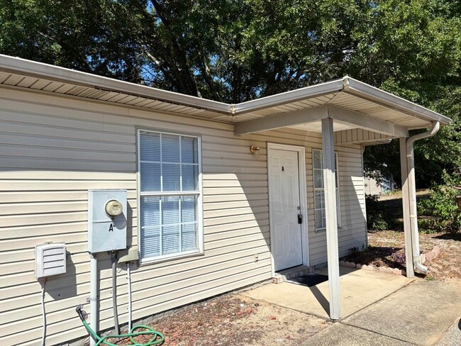 6903 Sea Turtle Cir in Navarre, FL - Building Photo - Building Photo