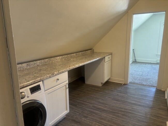 property at 124 10th St SW