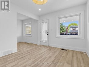43 Belvidere Ave in Toronto, ON - Building Photo - Building Photo