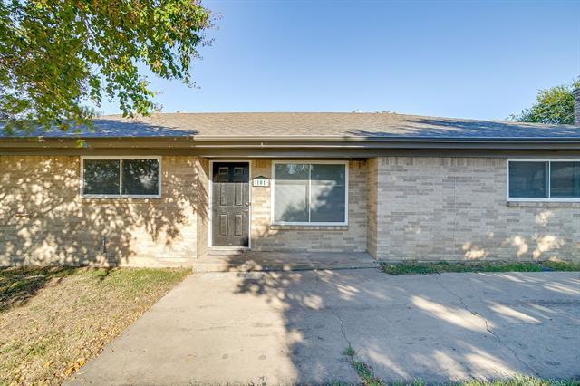 101 Chestnut St in Aledo, TX - Building Photo