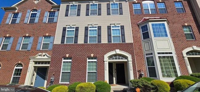 5658 Virginia Ln in Oxon Hill, MD - Building Photo - Building Photo