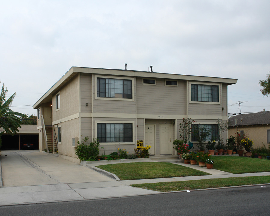 14871 Jackson St in Midway City, CA - Building Photo