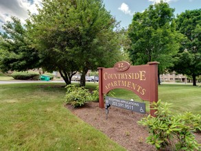 Countryside Apartments I & II in Wolcott, CT - Building Photo - Building Photo