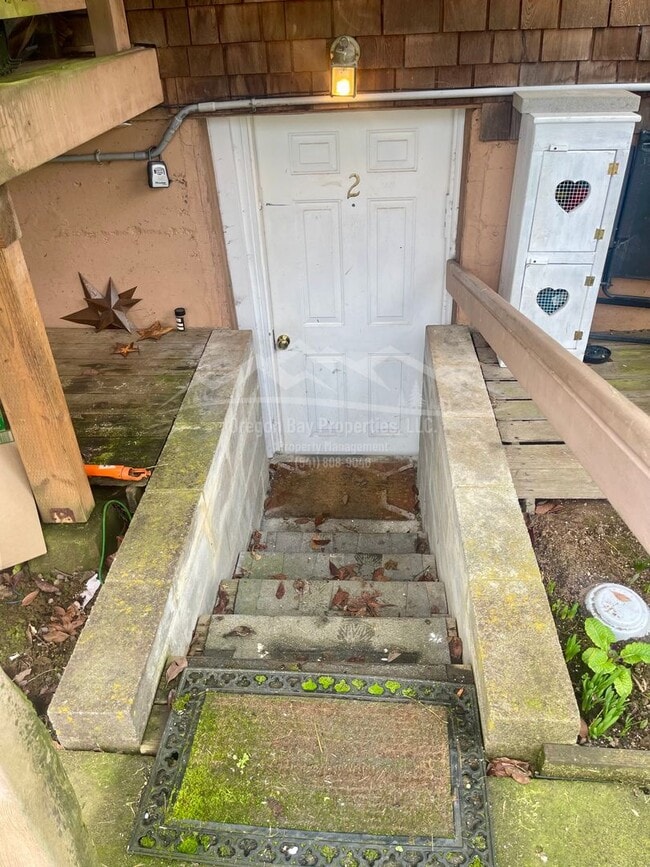 property at 310 N Dean St