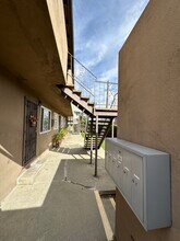 Winthrop in Alhambra, CA - Building Photo - Building Photo