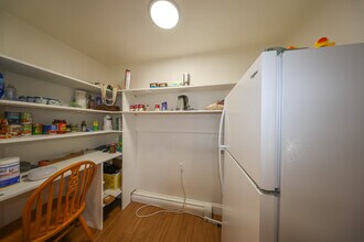 17 Princeton St, Unit 3 in Medford, MA - Foto de edificio - Building Photo