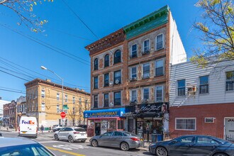 297 St Nicholas Ave in Ridgewood, NY - Building Photo - Building Photo