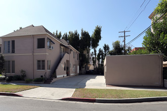 5154 W 4th St in Los Angeles, CA - Building Photo - Building Photo