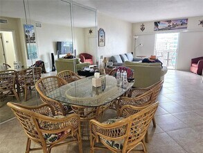 1980 S Ocean Dr, Unit 18B in Hallandale Beach, FL - Foto de edificio - Building Photo