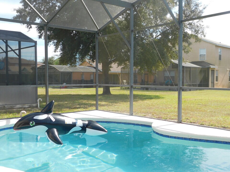 309 Blue Jay Way in Davenport, FL - Building Photo