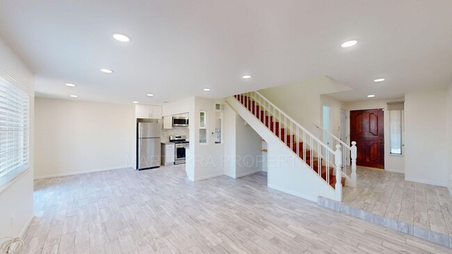 14444 Pickwick Ln in Garden Grove, CA - Building Photo - Building Photo