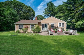 600 Corey Creek Ln in Southold, NY - Building Photo - Building Photo