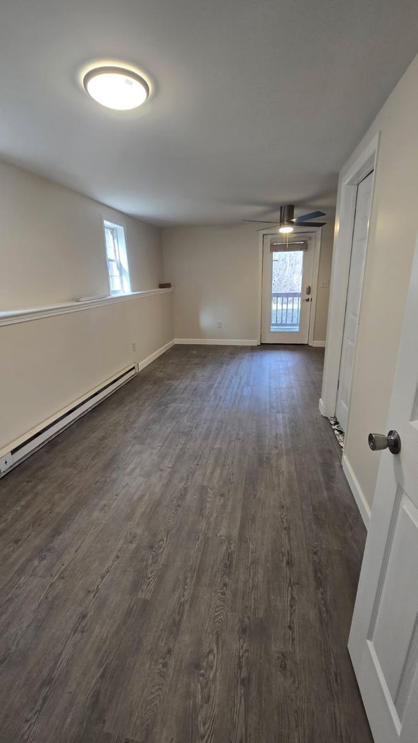 property at 8 Travelers Nest