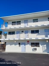 1425 Oak St in Melbourne, FL - Building Photo - Building Photo