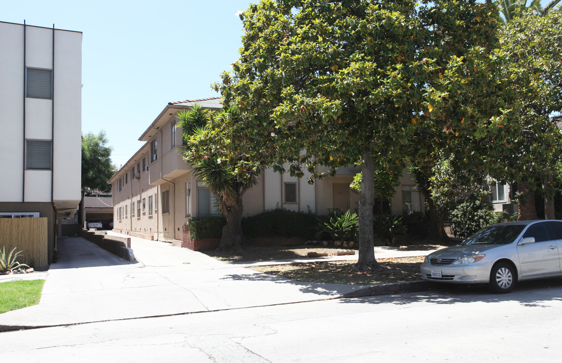 1819 N Normandie Ave in Los Angeles, CA - Building Photo