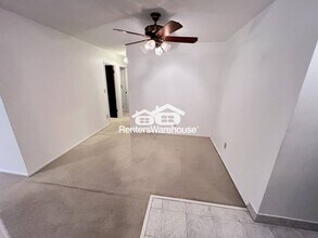 2800 Hamline Ave N in Roseville, MN - Building Photo - Building Photo