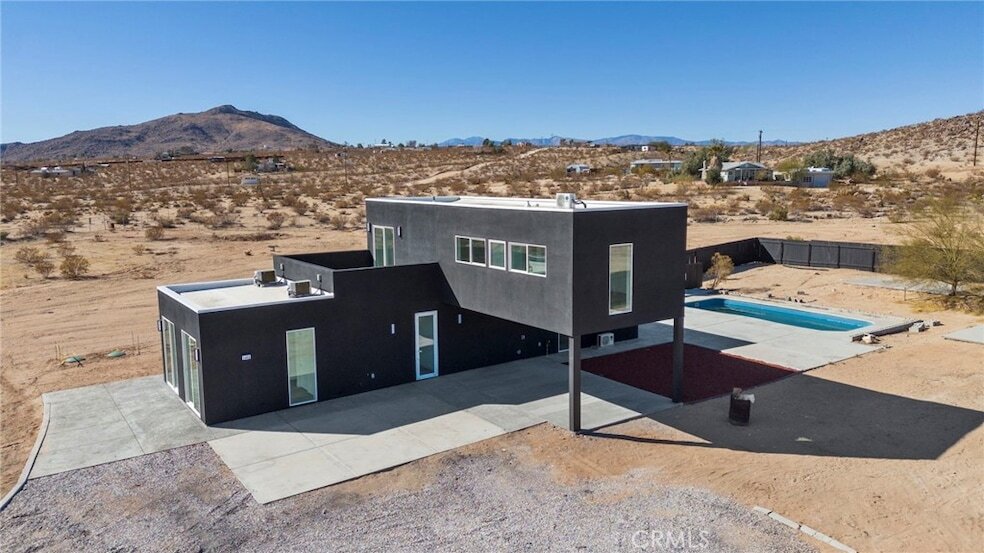3460 Stonehill Ave, Unit 213 in Joshua Tree, CA - Building Photo