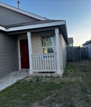 10790 Giacconi Dr in Converse, TX - Building Photo - Building Photo